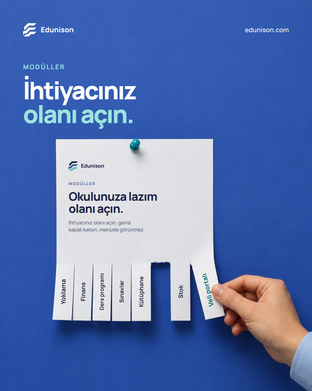 Yırtmalı İlan Sosyal Medya Tasarımı Yırtmalı ilan sosyal medya tasarımı: altında yırtılabilir şeritleri olan bir ilan kâğıdı, "İhtiyacınız olanı açın." başlığı